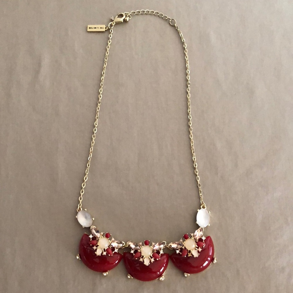 The Limited Jeweled necklace